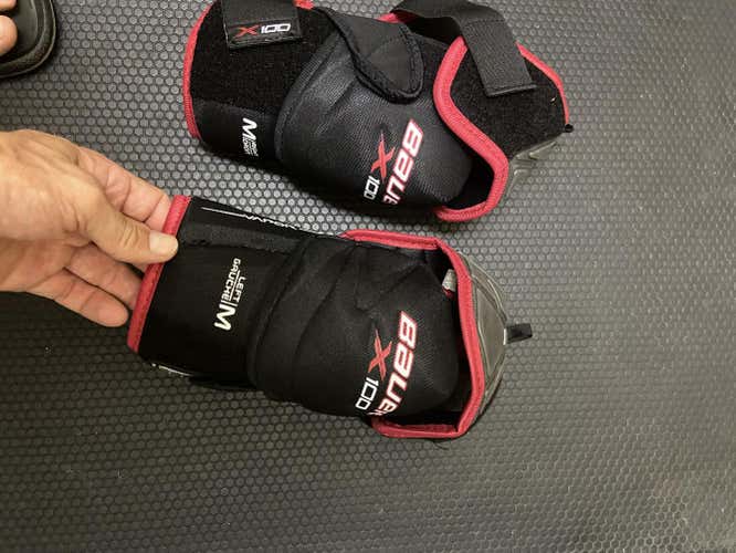 Used Senior Medium Bauer Vapor X100 Elbow Pads