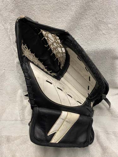 Black Used Smith Regular Goalie Glove