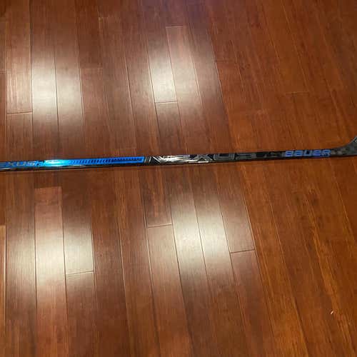New Left Handed Nexus 2N Pro Mid  Hockey Stick P88 70 Flex