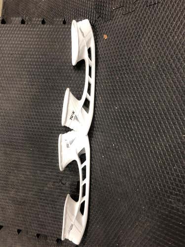 Bauer Tuuk Holder