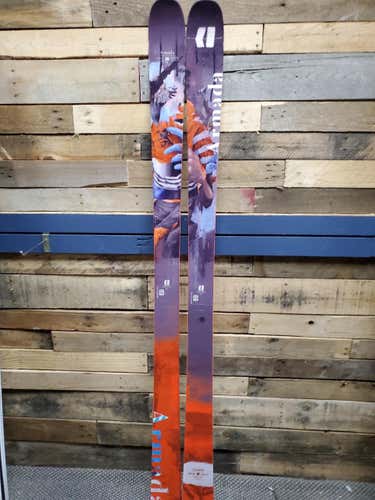 NEW Armada ARV 86 Skis 184CM