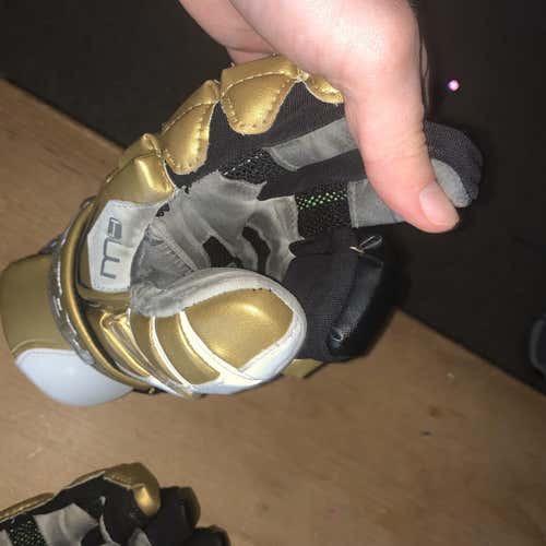 Black Used Player Maverik M4 13" Lacrosse Gloves