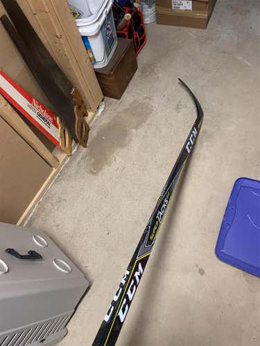 New Right Handed Super Tacks 2.0 Mid Pro Stock Hockey Stick