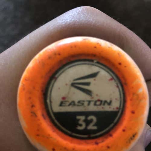 Used 2017 Composite XL1 (-5) 27 oz 32" Bat