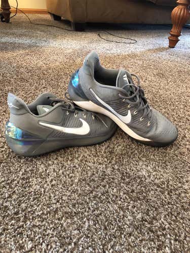 Gray Men's 8.0 (Women's 9.0) Nike Shoes