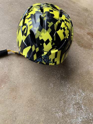 Black Kid's Extra Small / Small Giro Helmet FIS Legal