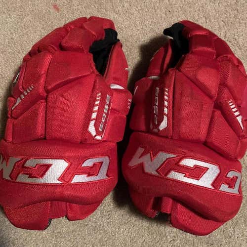 CCM Tacks 6052 Gloves