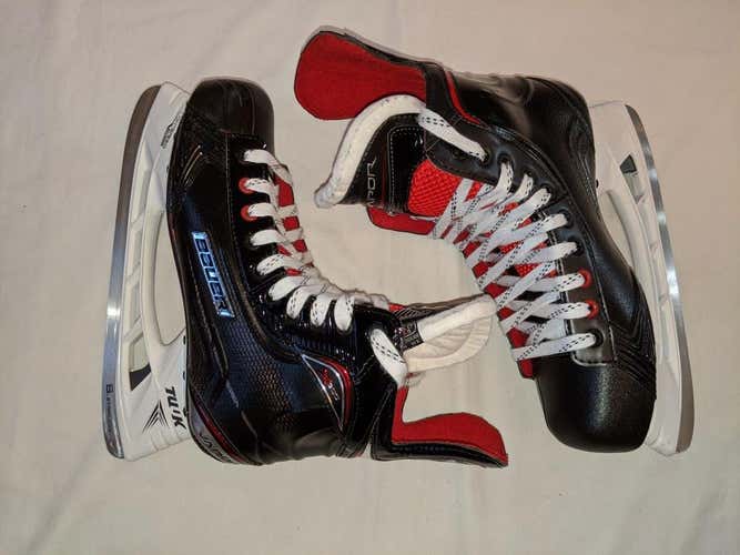 Used Bauer Vapor X600 Senior 8.5 Ice Skates Ice Hockey Skates