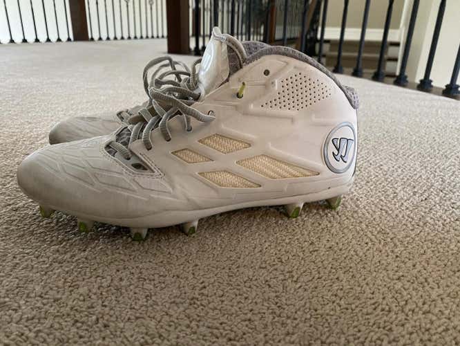 Burn 8.0 cleats Adult 10 (Women's 11) Warrior
