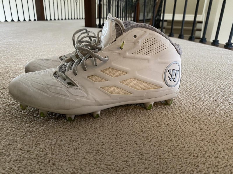 Burn 8.0 cleats Adult 10 (Women's 11) Warrior