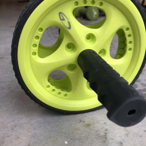 Green Ab Roller