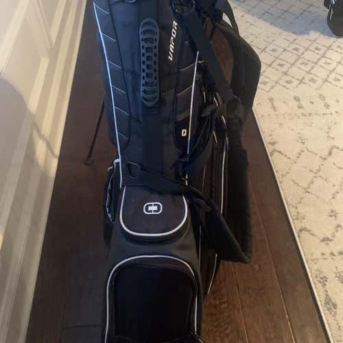 Black Unisex Ogio Carry Bag