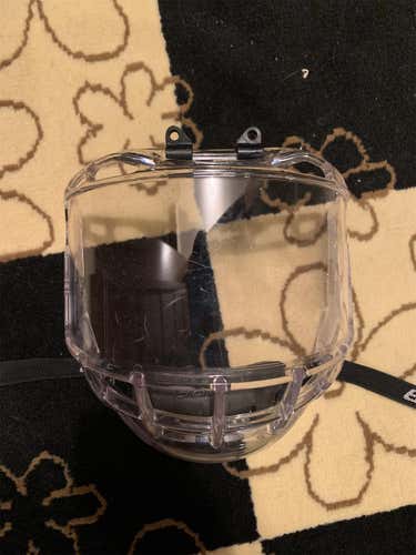 Used  Bauer Concept 3 Full Shield Shield