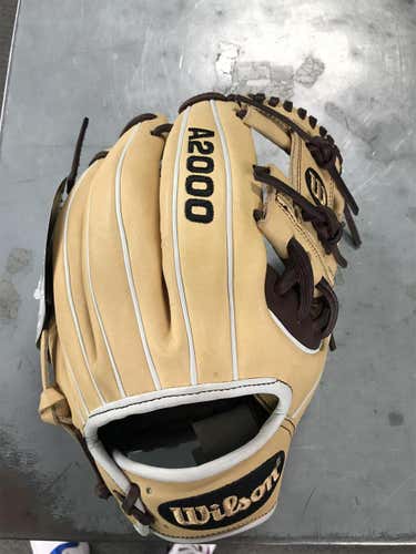 NEW Wilson A2000 11.5”