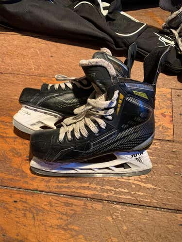 Used Bauer Supreme HP Pro Size 9 Hockey Skates