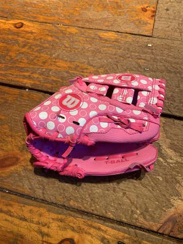 Used Right Handed 9.5" Baseball Glove