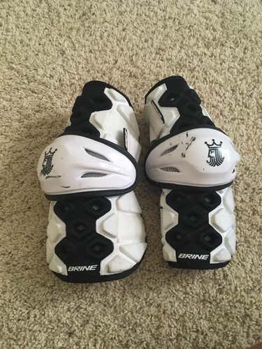 Used Large Brine Triumph Arm Pads