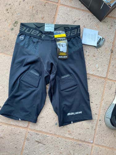 New Boy’s XL Bauer Compression Shorts