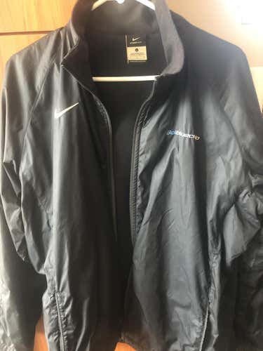 Used Adult Large Nike Jacket