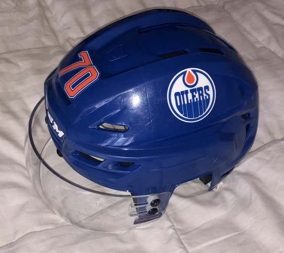 Oilers CCM Resistance Helmet - Med.