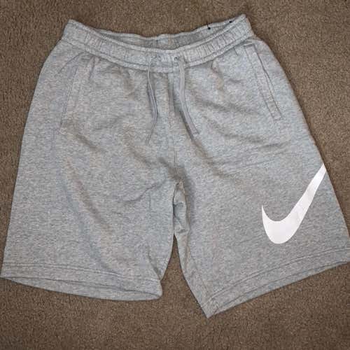 Men's Large Nike Shorts
