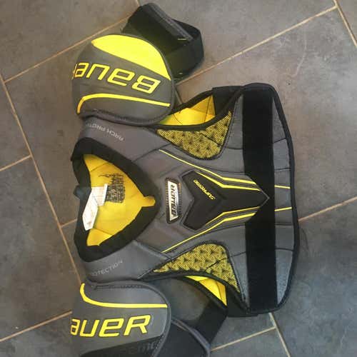 Bauer Supreme HP Shoulder Pads