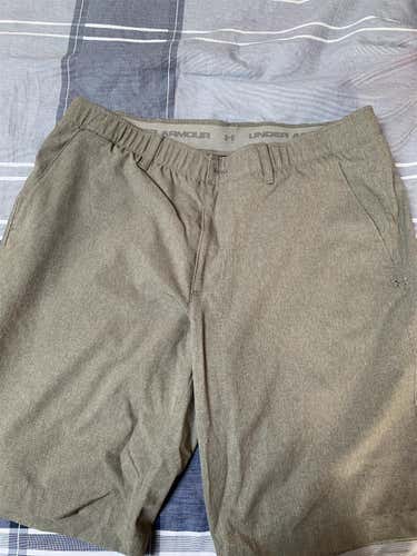 Gray Men's 38 Under Armour Shorts