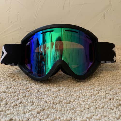 Black Unisex Shred Amazify Small Ski Goggles (lightly used)