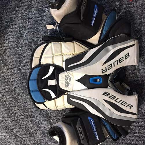 Senior Small Bauer Reactor 6000 Goalie Chest Protector