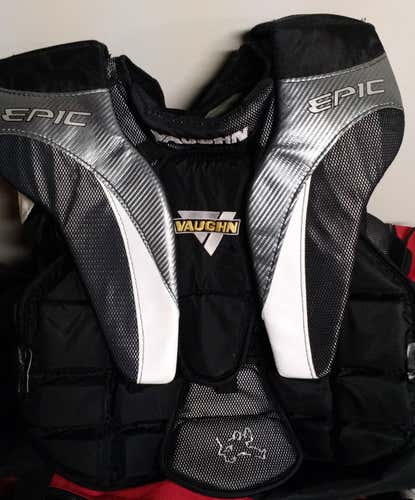 Used Senior Large Vaughn Epic 8000 Goalie Chest Protector