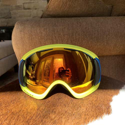 Oakley Canopy Ski Goggles with Spare Lens