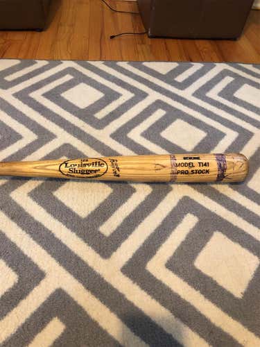 Lousiville Slugger Wood Bat 34/31