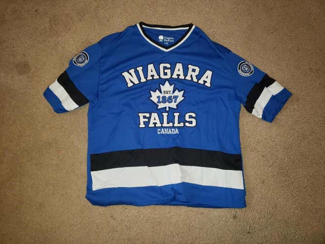 Niagara Falls Canada Jersey Large