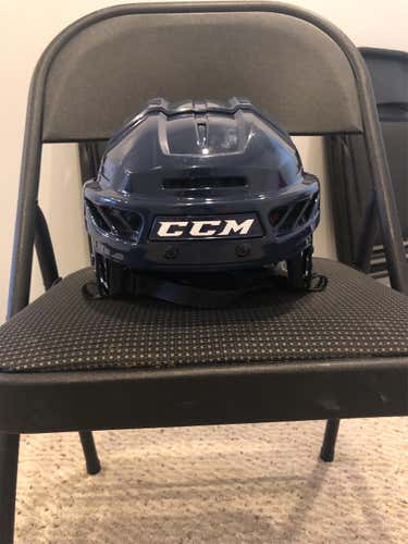 Blue Used Medium CCM FL90 Helmet