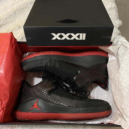 Jordan Low 32 ‘Last Shot’ Men's 9.5 (Women's 10.5) Shoes