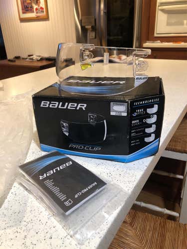 USED | Bauer HDO Pro-Clip Straigh Cut Visor