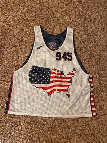 National 175 Showcase Pinnie