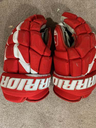 Little Caesars AAA (Red Wings) Gloves 13" Warrior