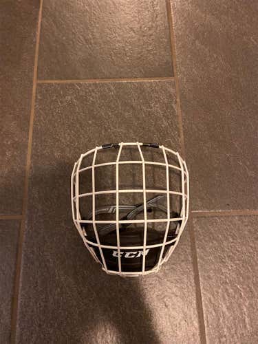 White CCM FM580 Cage
