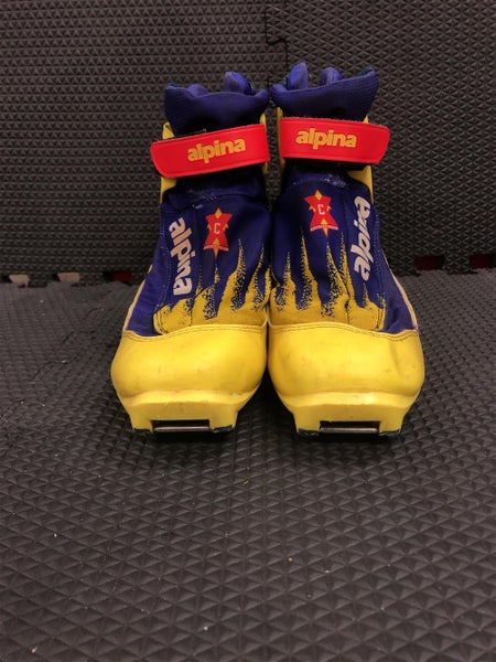 Skate Size 9.0 Used Alpina Cross Country Ski Boots
