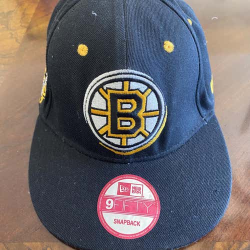 Boston Bruins New Era Snapback
