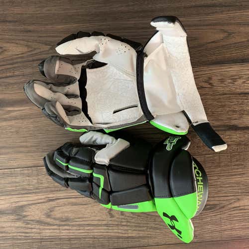 New Custom Saskatchewan Rush Under Armour Command Lacrosse Gloves