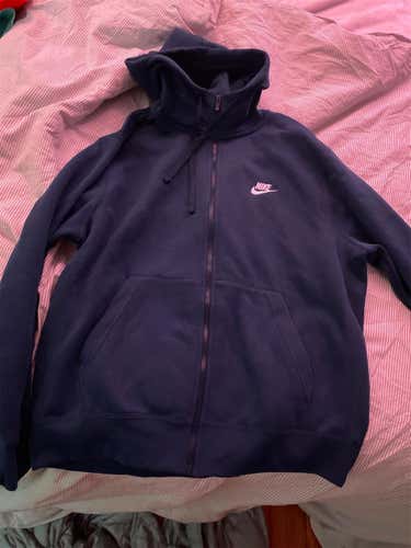 Blue Men's Large Nike Sweatshirt