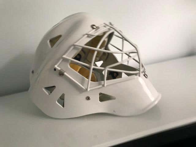 Vic Rhino Goalie Mask Senior M/L *Refurb*