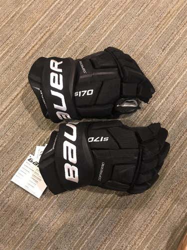 Black New Bauer Supreme S170 14"  Gloves