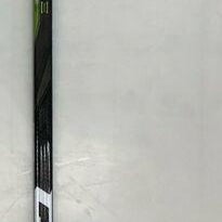 Bundle: 2 New John Tavares CCM Ribcore Trigger 3 Pro Stock hockey stick LH 95 flex T3R