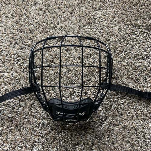 CCM FM680 Cage Black Medium