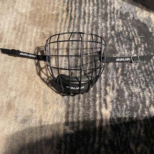 Used Small Bauer Profile II Facemask