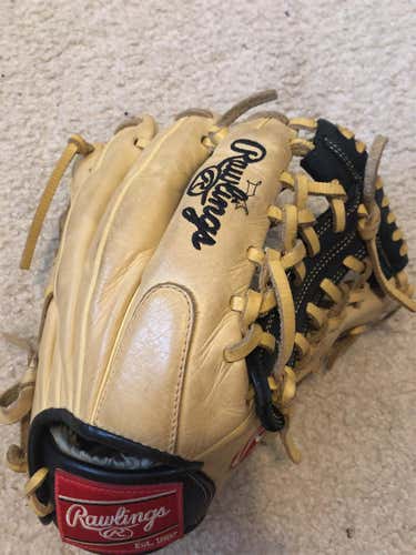 Yellow Used Outfield Gold Glove Elite 11.5" Baseball Glove