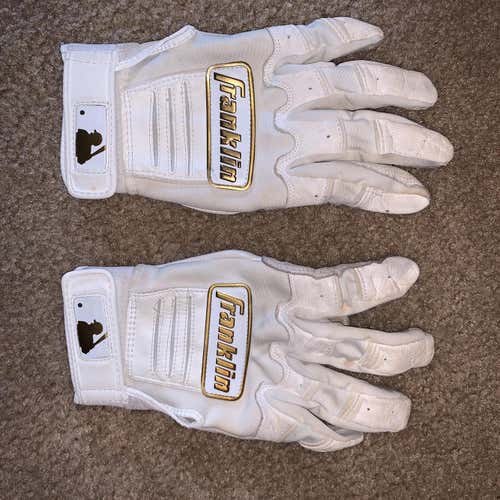 White and Gold Medium Franklin Batting Gloves